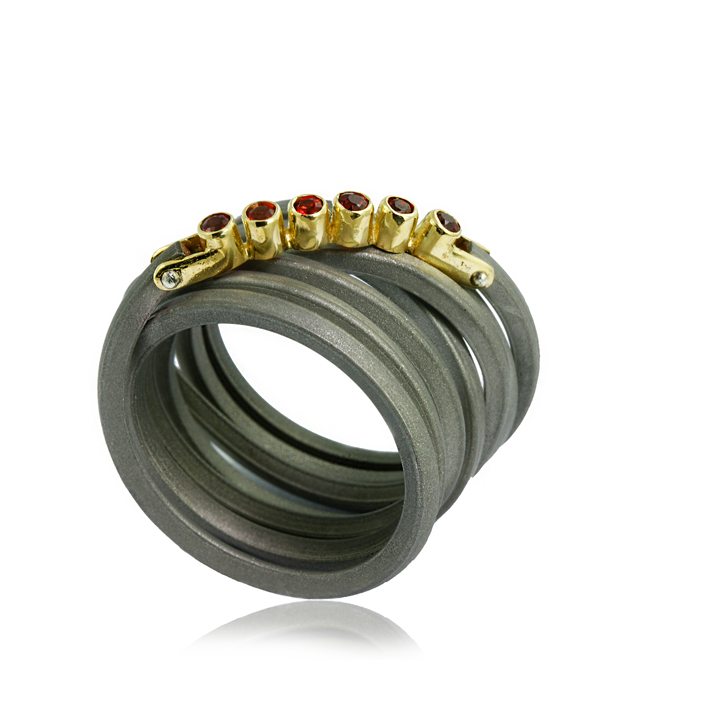Gold & Garnets Ring 