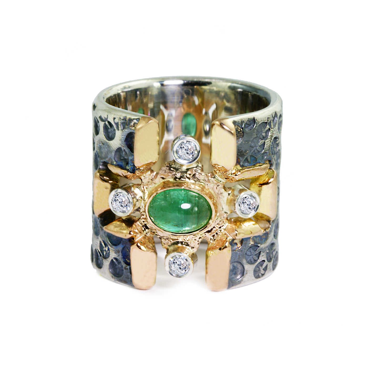 Emerald & Diamonds Ring