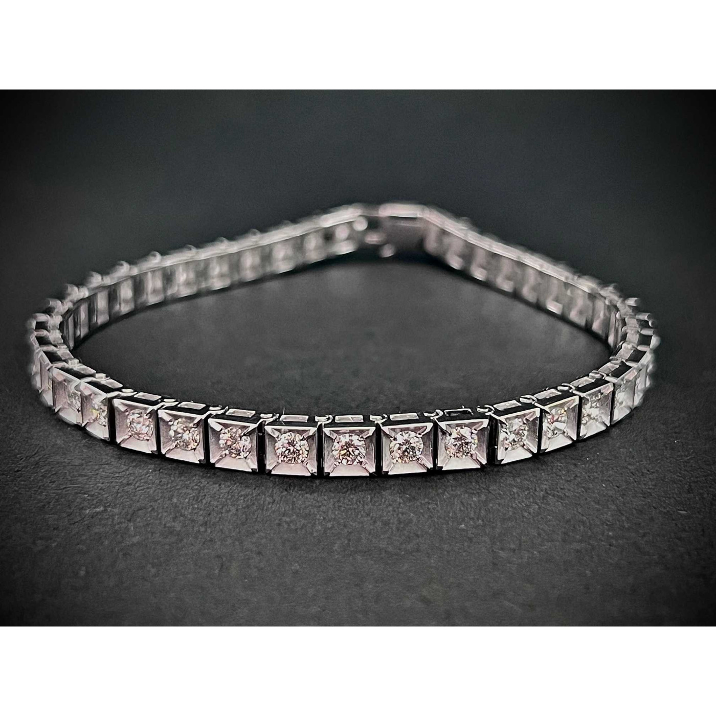 585 14K White Gold Tennis Bracelet