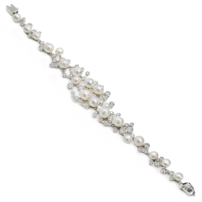 Shiny silver bracelets with pearls and zirconia design