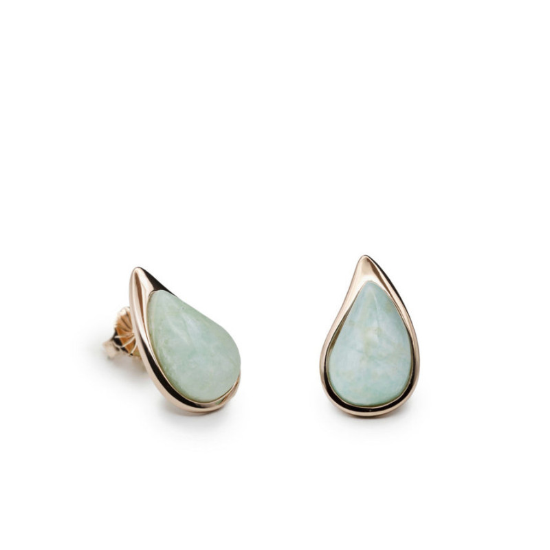 Earrings with aquamarine stone in drop shape