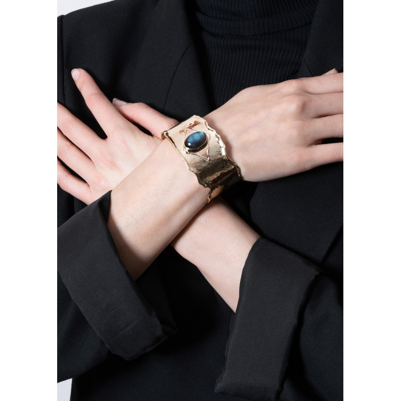 Original gold bracelet with labradorite