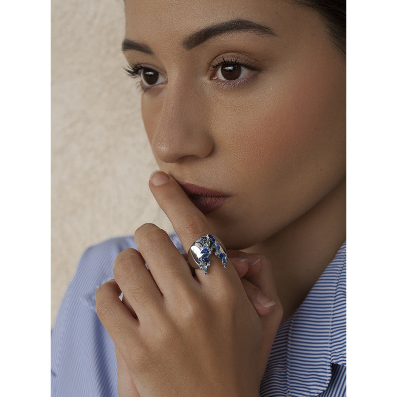 Silver Ring with blue gemstones
