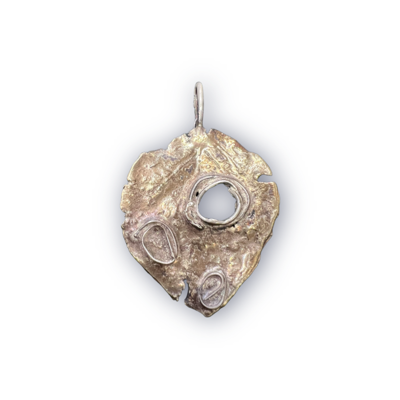 Golden Leaf Pendant– Dorian Grabowski