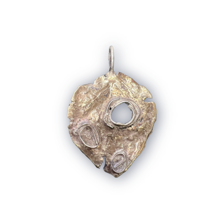 Golden Leaf Pendant– Dorian Grabowski