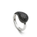 Teardrop-shaped Ring with black zirconia