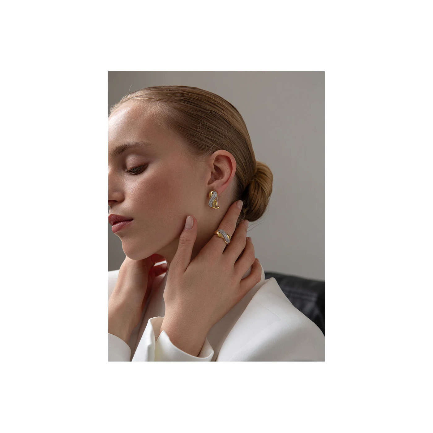 Infinity Silver Earrings with Zirconia