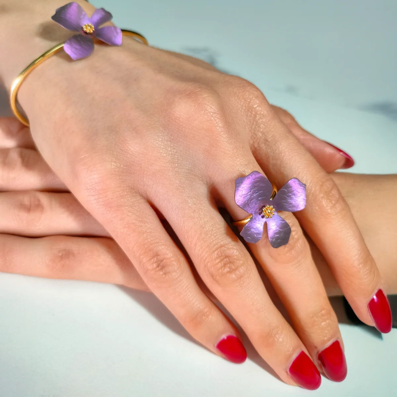 Titanium and silver flower ring