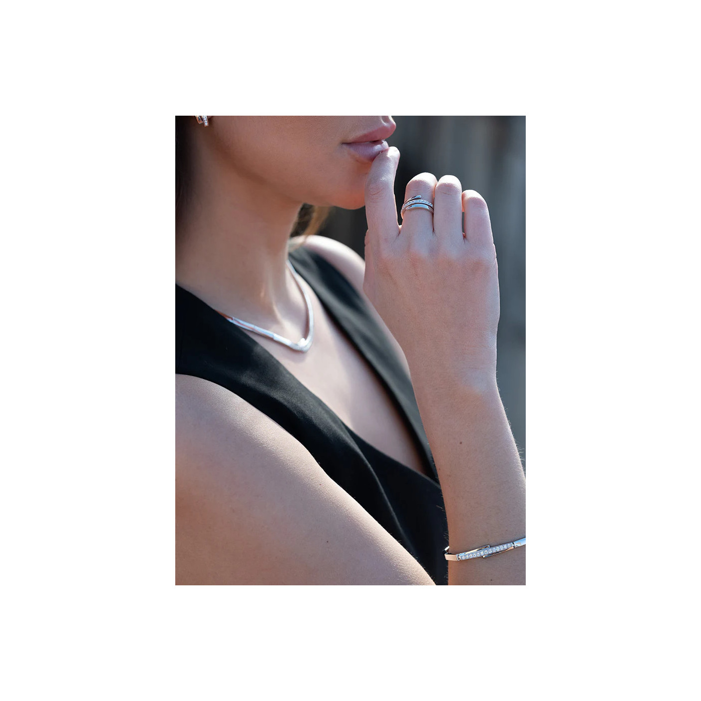 Silver necklace with zirconia Silver necklace with zirconia