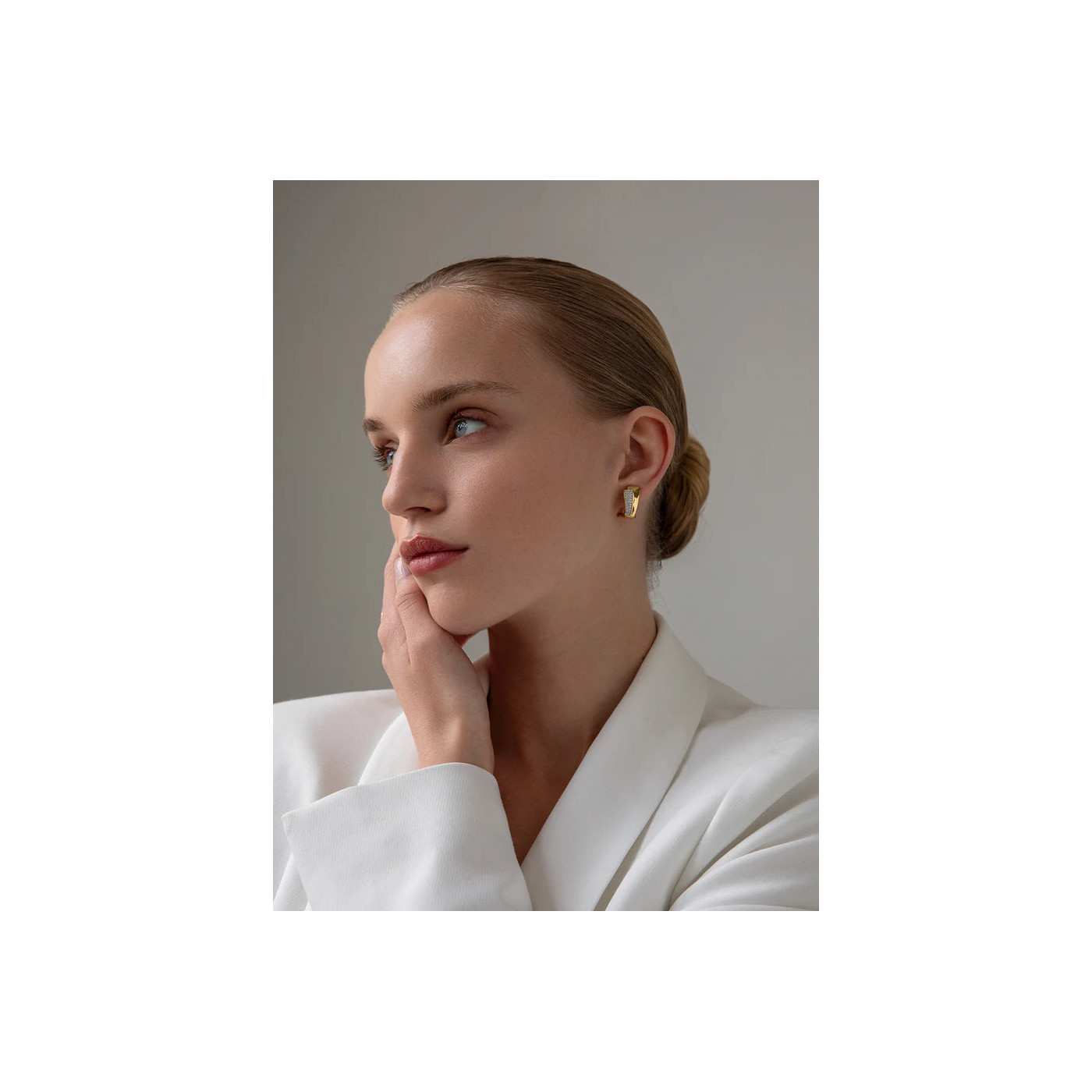 Bicolor geometric silver earrings with gold-plated detail Bicolor geometric silver earrings with gold-plated detail