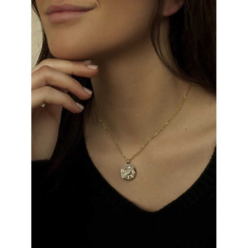 925 Silver Necklace with mother of pearl and sun design 925 Silver Necklace with mother of pearl and sun design